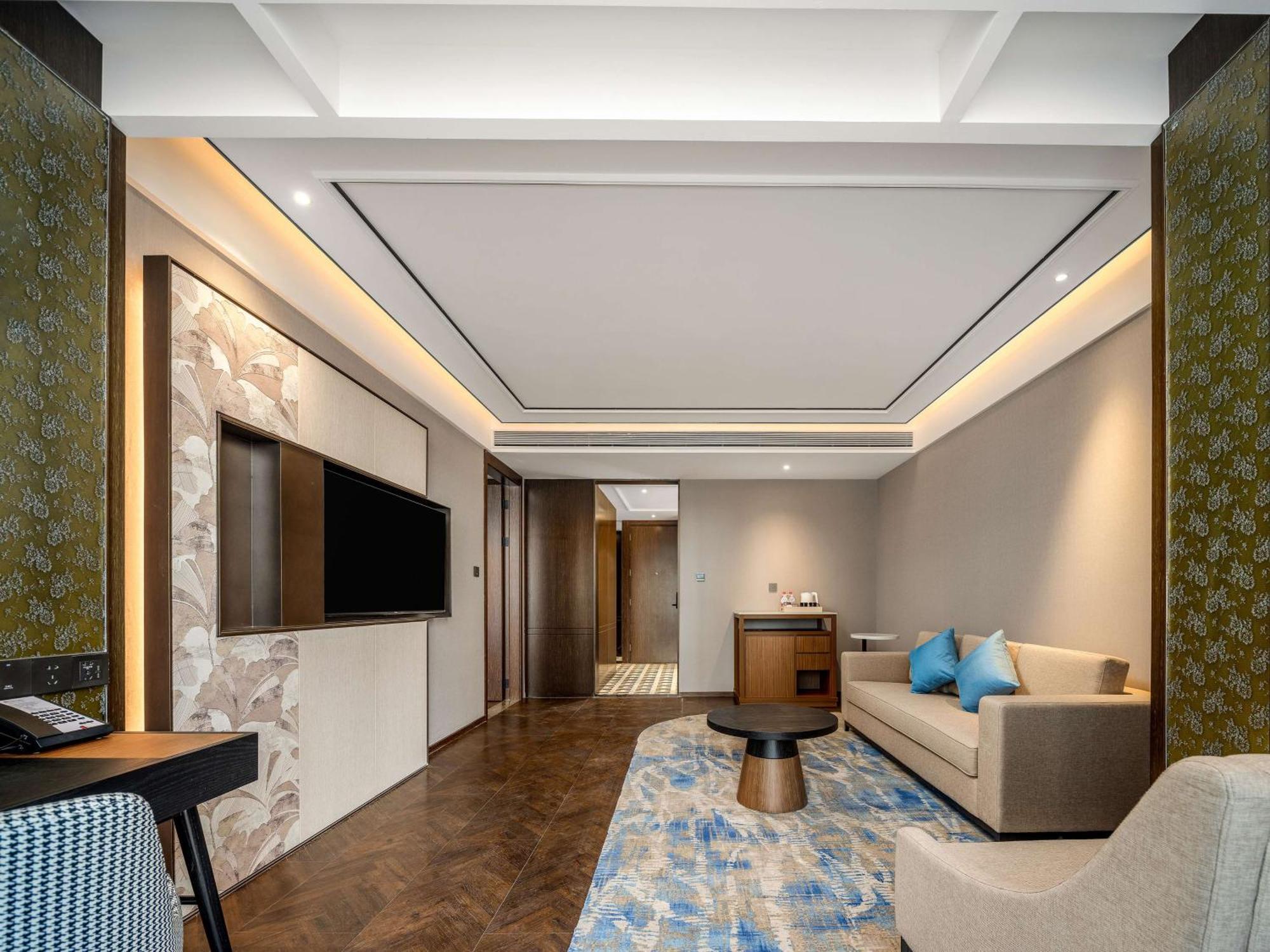 Hilton Garden Inn Beijing Guomao Zewnętrze zdjęcie