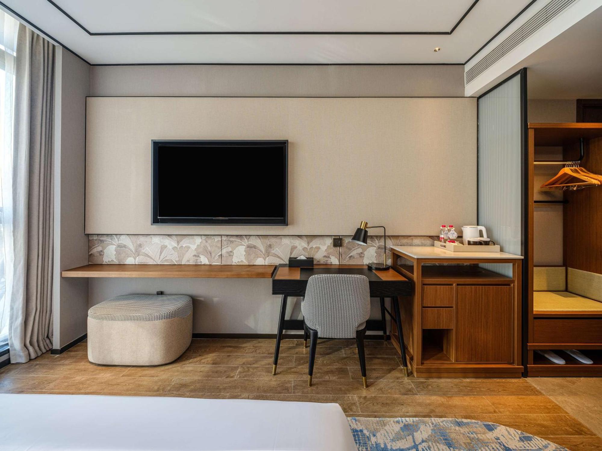 Hilton Garden Inn Beijing Guomao Zewnętrze zdjęcie