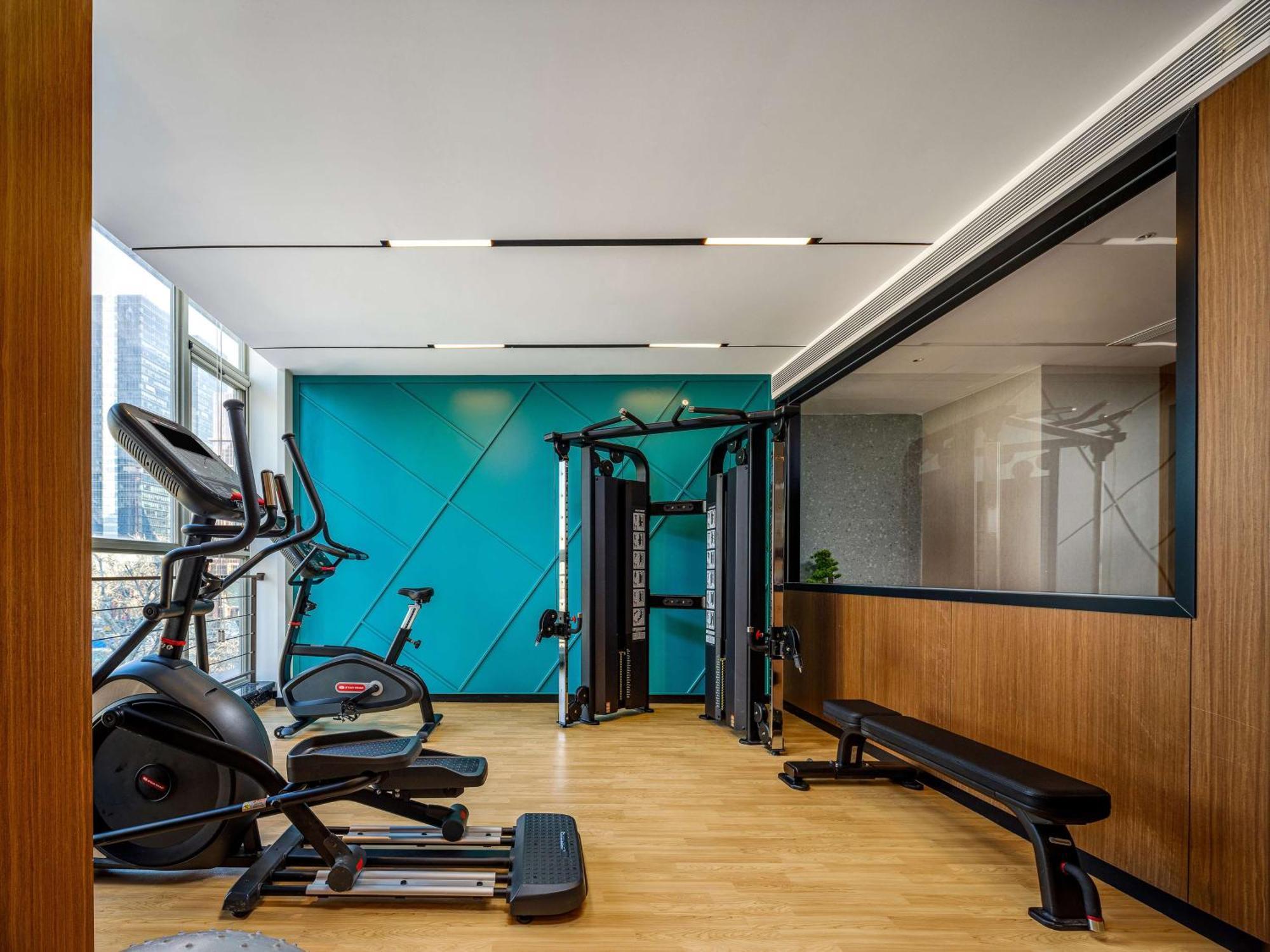 Hilton Garden Inn Beijing Guomao Zewnętrze zdjęcie