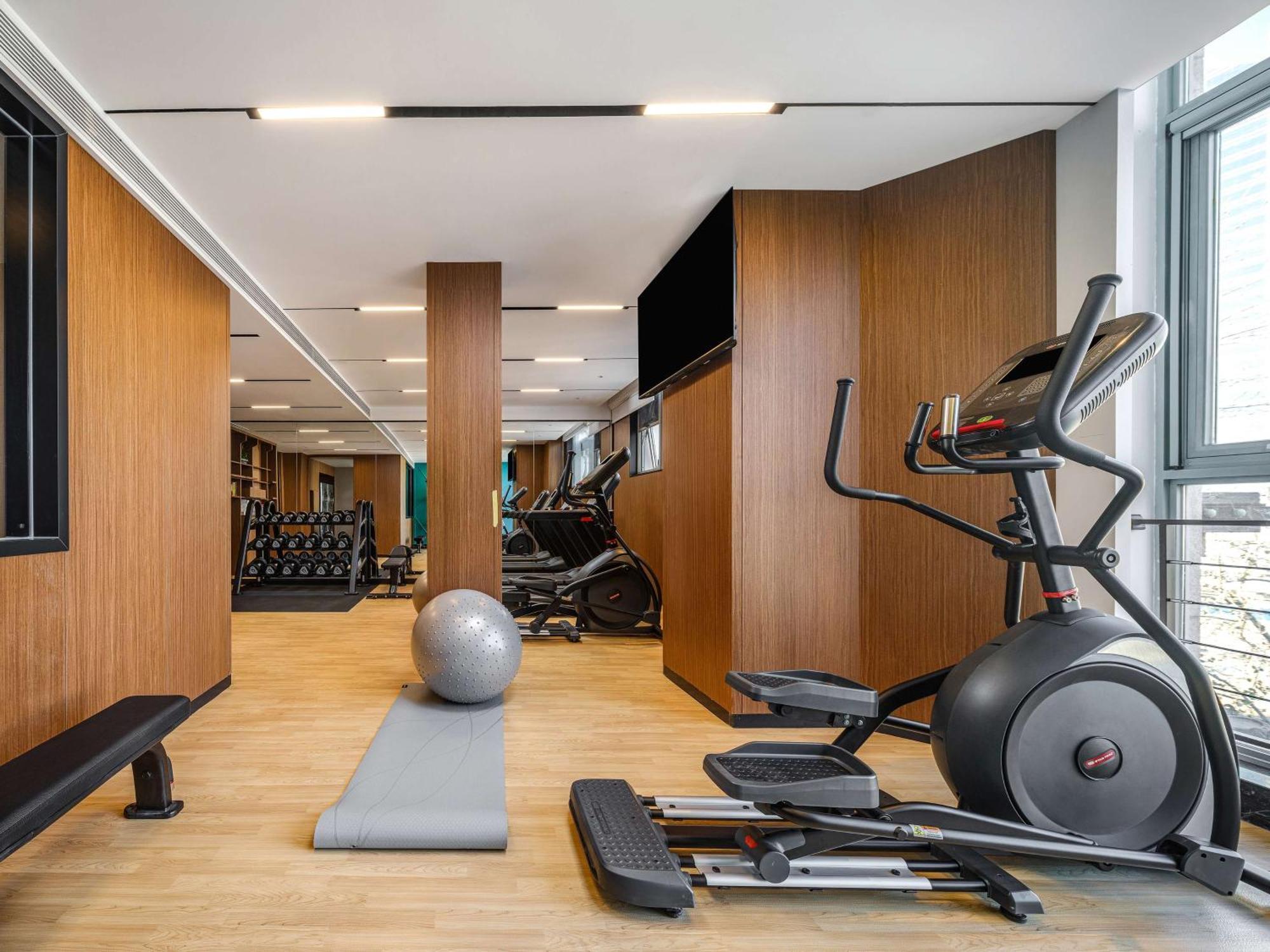 Hilton Garden Inn Beijing Guomao Zewnętrze zdjęcie