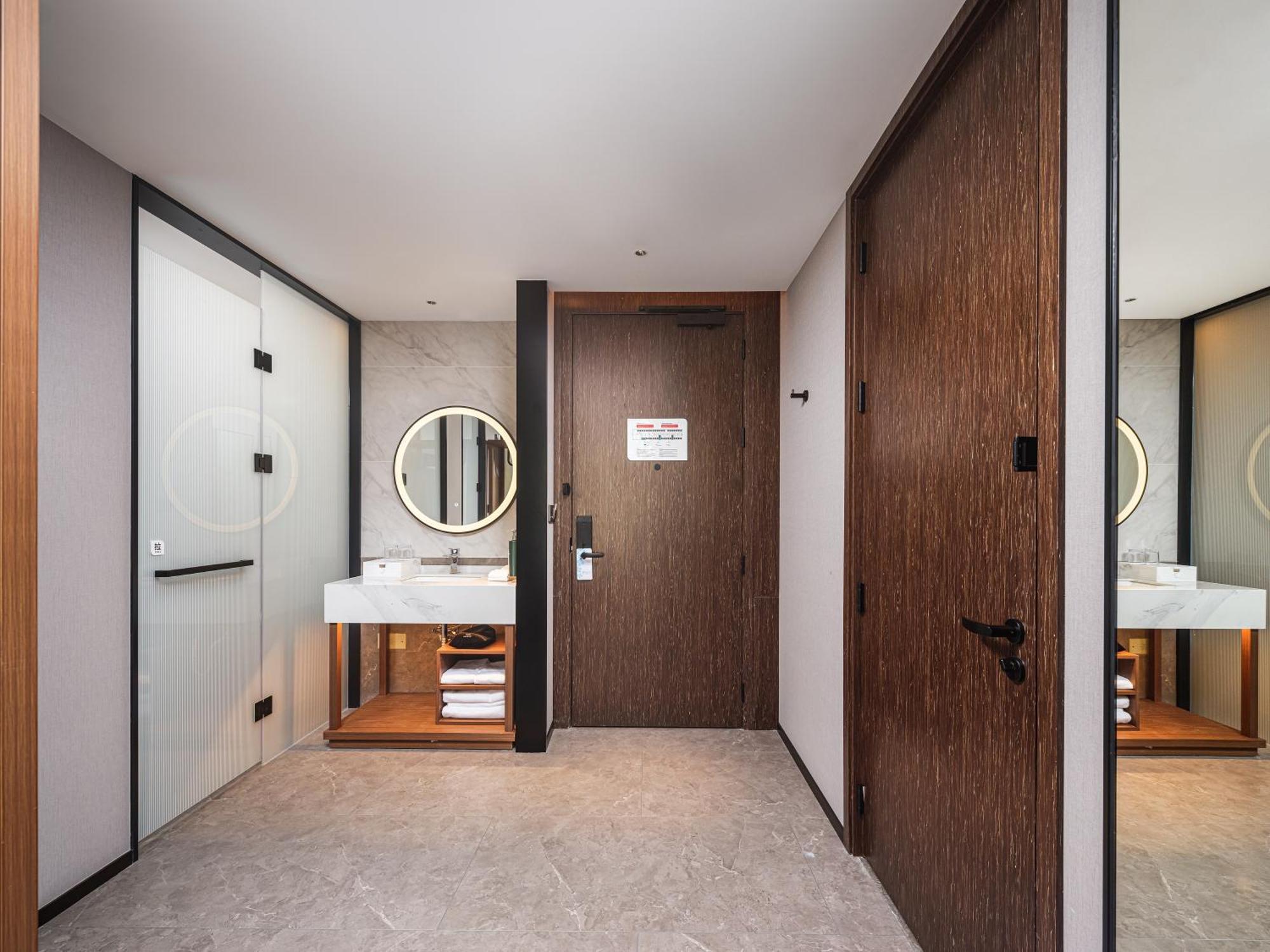 Hilton Garden Inn Beijing Guomao Zewnętrze zdjęcie